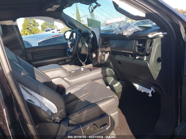 Ford Expedition Platinum 2023 1FMJU1L84PEA39974 Image 5