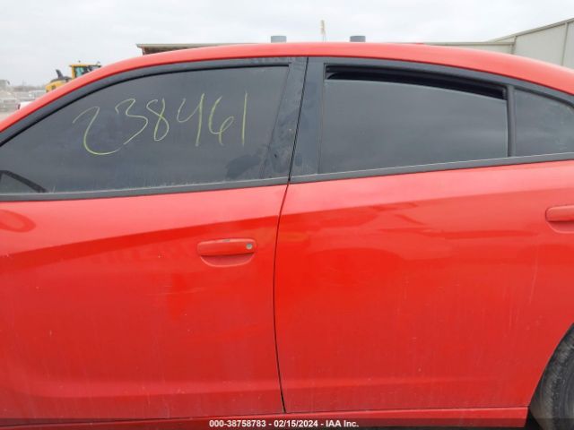 2C3CDXHG0JH238461 Dodge Charger Sxt Plus Rwd