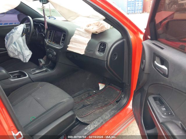 2C3CDXHG0JH238461 Dodge Charger Sxt Plus Rwd