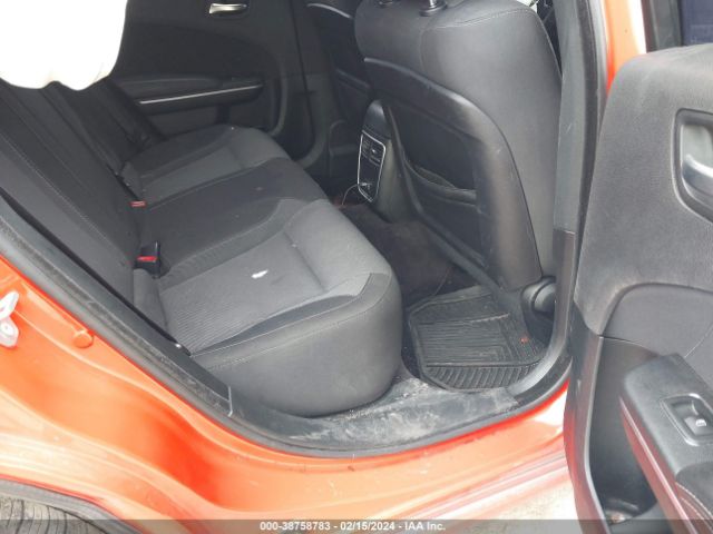 2C3CDXHG0JH238461 Dodge Charger Sxt Plus Rwd