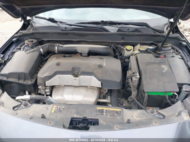 1G11D5SL3FF331540 Chevrolet MALIBU 2LT