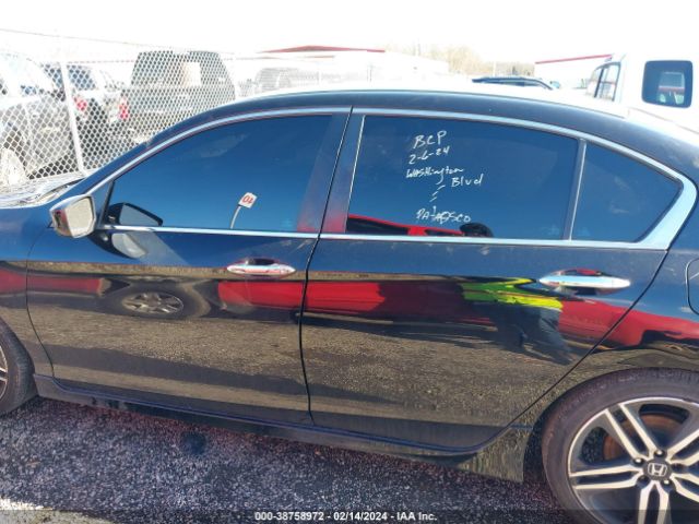 1HGCR2F17HA068110 Honda Accord Sport Se