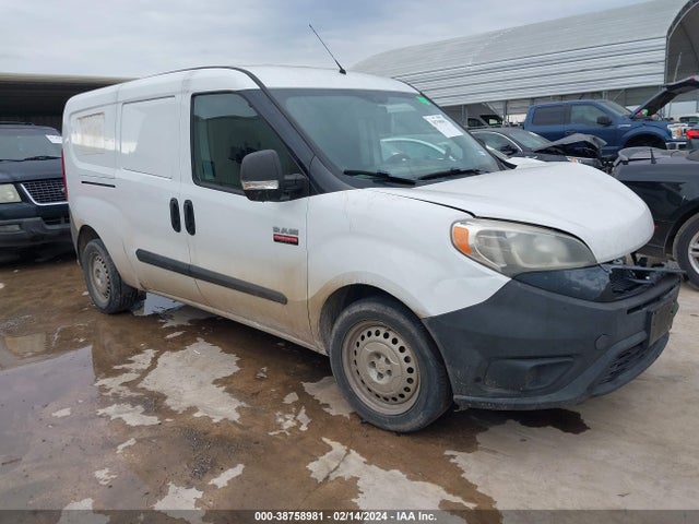 2016 ZFBERFAT3G6B75461 main image