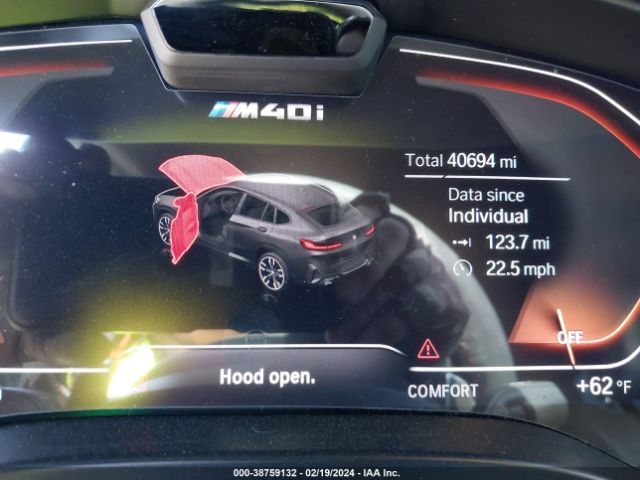 5UX43DT05N9K62819 BMW X4 M40i