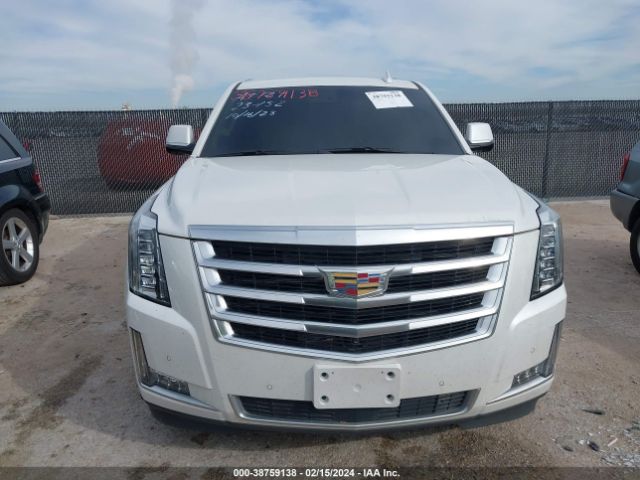 1GYS4CKJXJR192247 Cadillac Escalade Premium Luxury