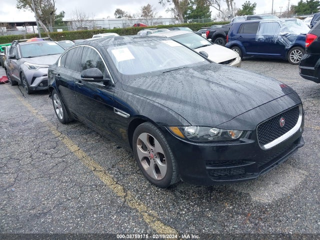 2017 JAGUAR XE SAJAR4BG6HA971894 Photo 0