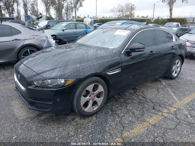 2017 JAGUAR XE SAJAR4BG6HA971894 Photo 1