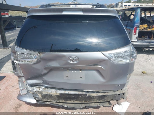 2012 TOYOTA SIENNA SE 8 PASSENGER VIN: 5TDXK3DCXCS249020