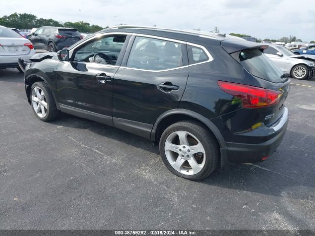 JN1BJ1CR2KW627694 Nissan Rogue Sport Sv