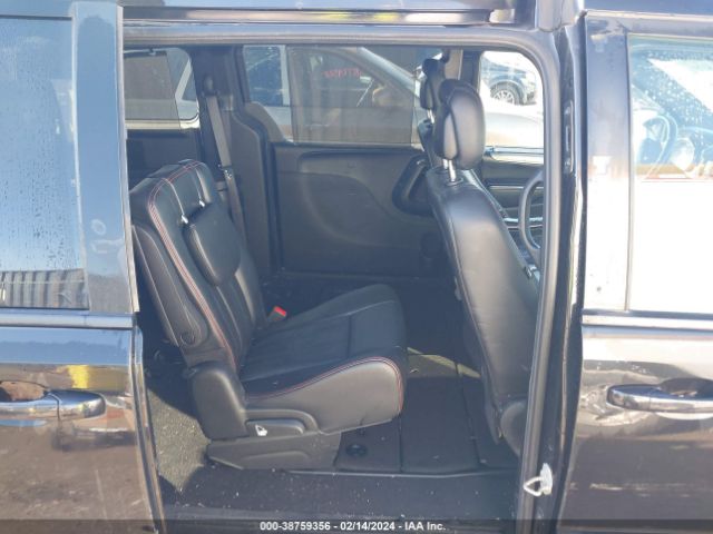2C4RDGEG5HR817640 Dodge Grand Caravan Gt