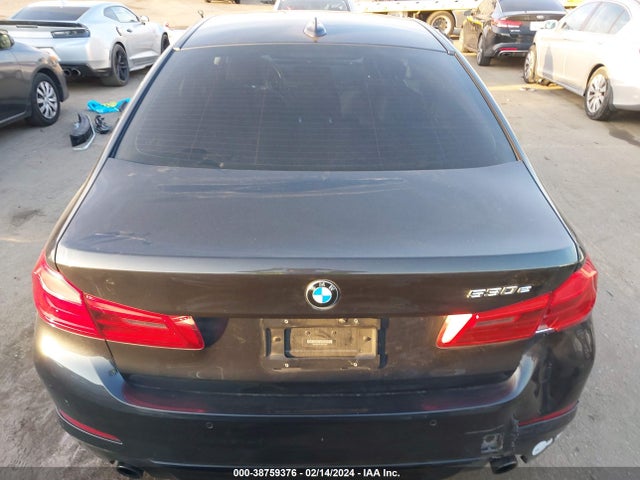 BMW 530e Iperformance 2018 WBAJA9C50JG622942 Image 16