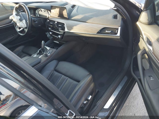 BMW 530e Iperformance 2018 WBAJA9C50JG622942 Image 5