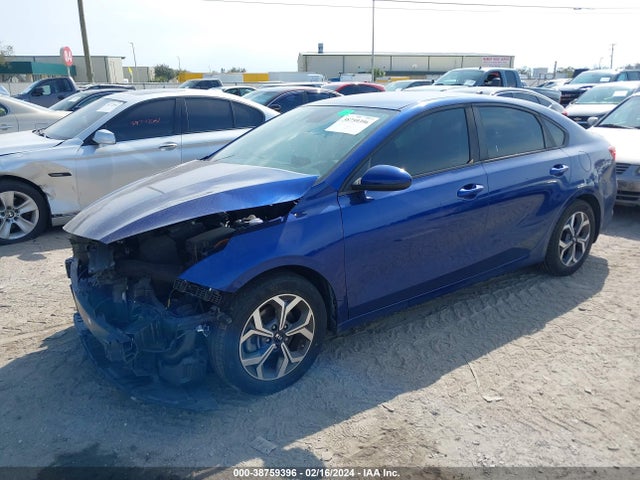 KIA Forte Lxs 2019 3KPF24AD1KE122745 Image 2