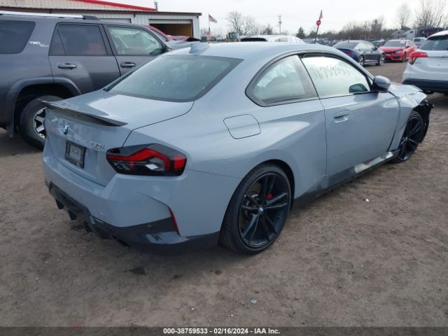 2022 BMW 230 3MW23CM01N8C38753 Photo 3