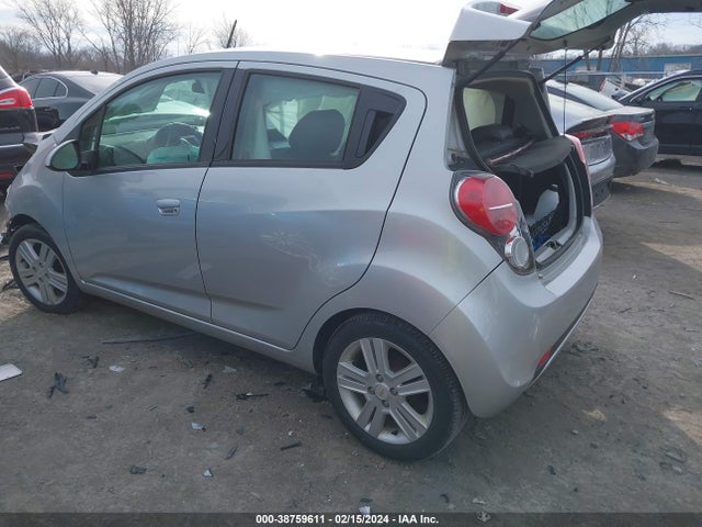 Chevrolet Spark Ls Auto 2014 KL8CB6S95EC500482 Image 3