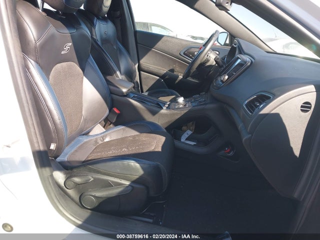 Chrysler 200 S 2015 1C3CCCBG9FN756958 Image 5