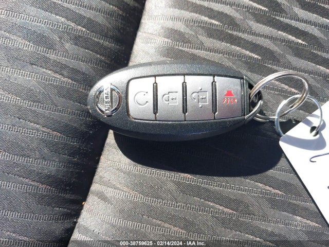Nissan ROGUE SV 2017 JN8AT2MT4HW136141 Image 11