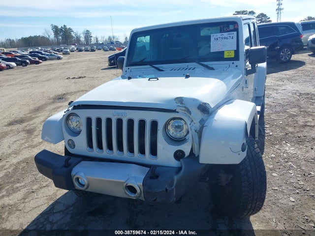 1C4BJWEG1HL689667 Jeep Wrangler Unlimited Sahara 4x4