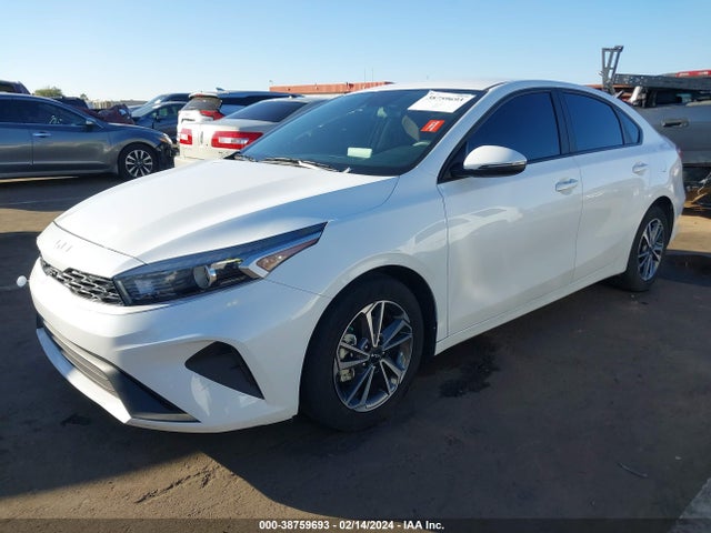 KIA Forte Lxs 2023 3KPF24AD0PE514784 Image 2