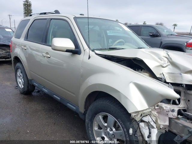 2011 FORD ESCAPE LIMITED VIN: 1FMCU9EG8BKB39517