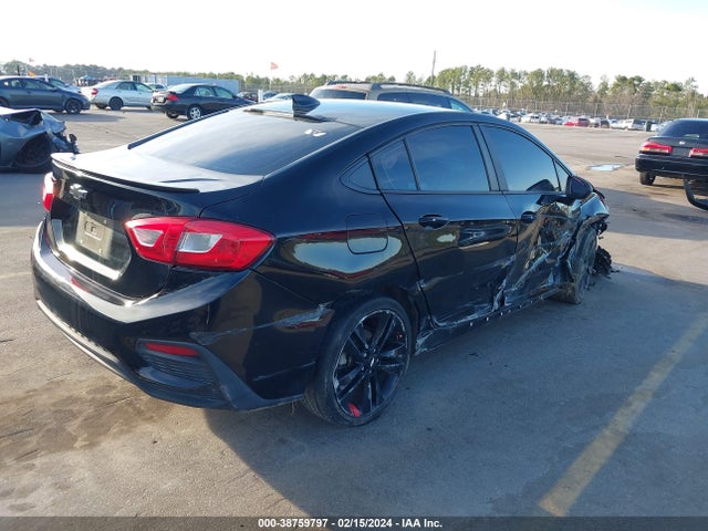 Chevrolet Cruze Lt Auto 2018 1G1BE5SM7J7142774 Image 4