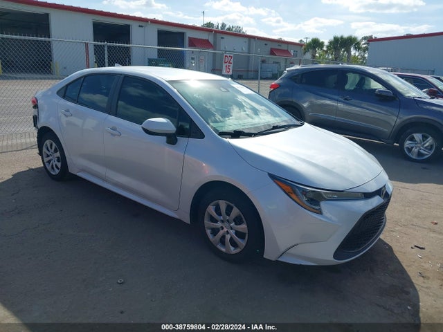 Toyota COROLLA LE 2022 5YFEPMAE3NP311227 main image