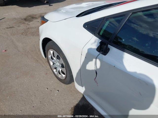 Toyota COROLLA LE 2022 5YFEPMAE3NP311227 Image 18