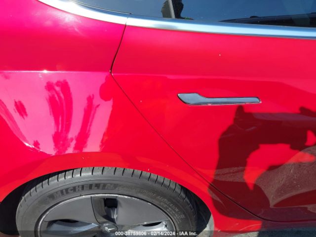 5YJ3E1EB0JF086069 Tesla Model 3 Long Range/performance