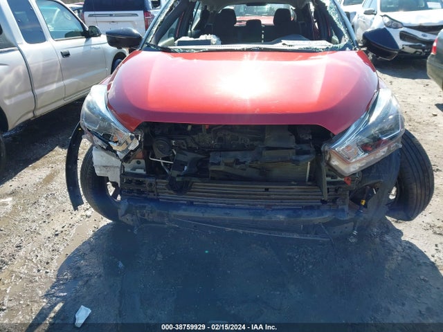 Nissan KICKS SR 2018 3N1CP5CU4JL533884 Image 12