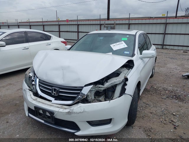 Honda ACCORD EX 2015 1HGCR2F76FA213199 Image 2