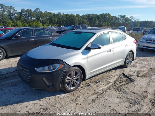 Hyundai Elantra Value Edition 2018 5NPD84LF3JH221677 Image 2