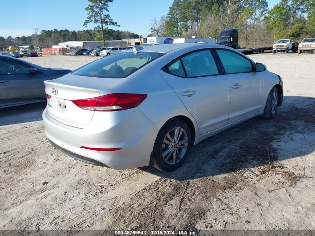 Hyundai Elantra Value Edition 2018 5NPD84LF3JH221677 Image 4