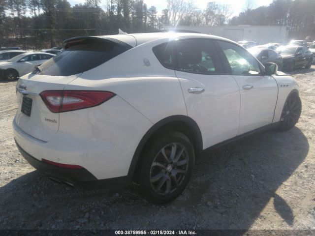 ZN661XUA9JX292127 Maserati Levante