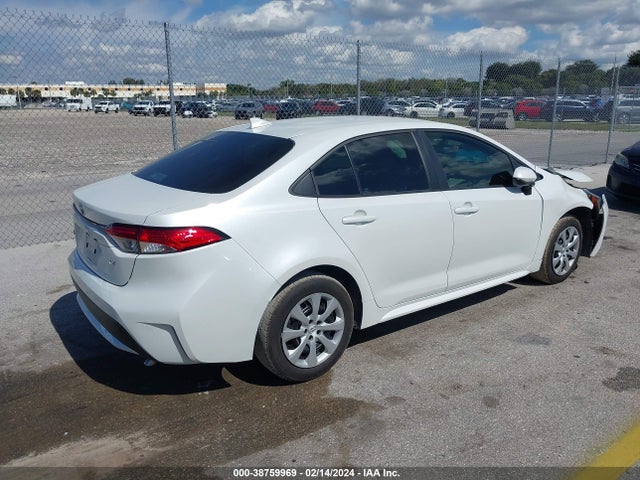 Toyota COROLLA LE 2022 5YFEPMAE6NP295525 Image 4