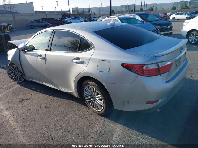 JTHBK1GG9F2172311 Lexus ES 350