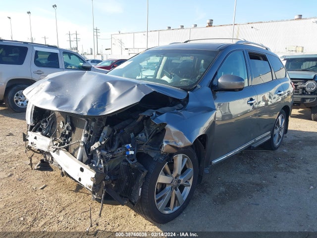 Nissan Pathfinder Platinum 2016 5N1AR2MNXGC650633 Image 2