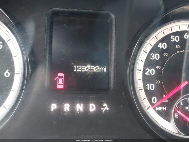38760048 :رقم المزاد ، 3C63R2GT2FG604613 vin ، 2015 Ram 3500 Tradesman مزاد بيع