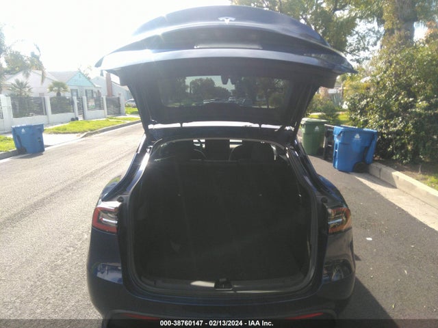 Tesla Model Y Long Range Dual Motor All-wheel Drive 2022 7SAYGDEE7NF480253 Image 6