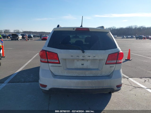 3C4PDCBB0JT421093 Dodge Journey Sxt
