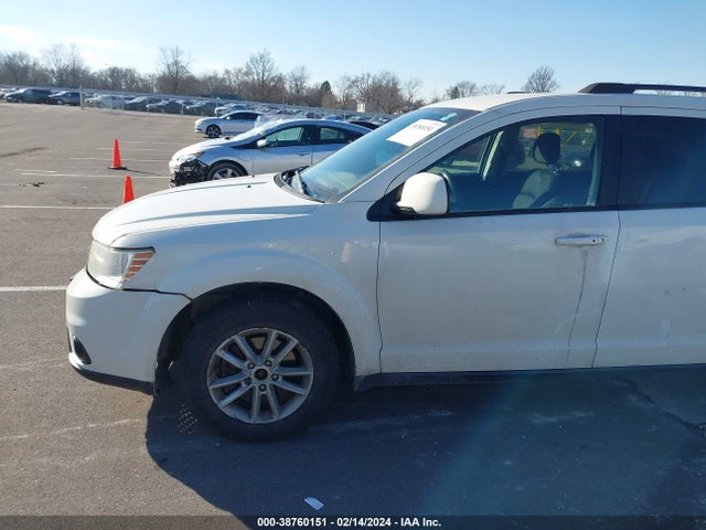 3C4PDCBB0JT421093 Dodge Journey Sxt