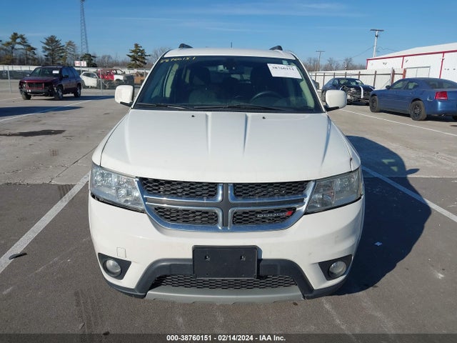3C4PDCBB0JT421093 Dodge Journey Sxt