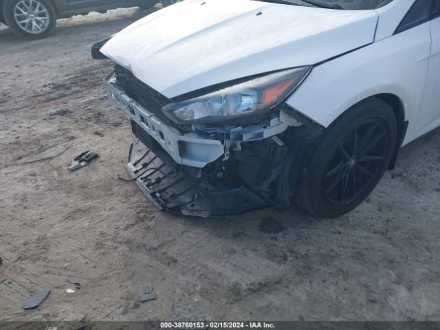1FADP3K20GL255825 Ford FOCUS SE