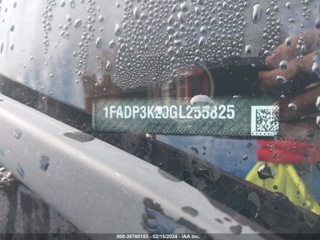 1FADP3K20GL255825 Ford FOCUS SE