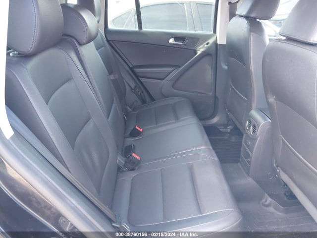 WVGBV7AX0HK030125 Volkswagen Tiguan 2.0t/2.0t S