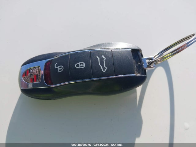 2011 PORSCHE CAYENNE WP1AB2A28BLA46623 Photo 10