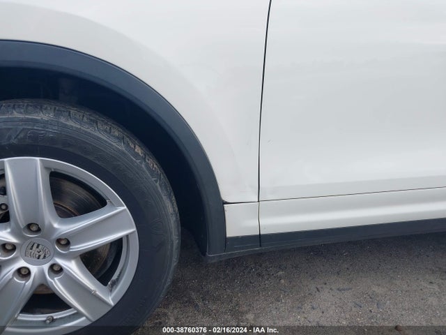 2011 PORSCHE CAYENNE S VIN: WP1AB2A28BLA46623