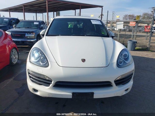2011 PORSCHE CAYENNE WP1AB2A28BLA46623 Photo 5