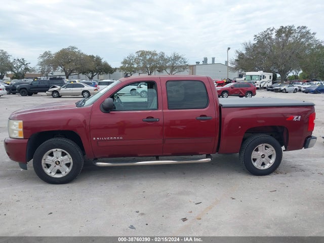 2008 CHEVROLET SILVERADO 1500 LT2 VIN: 2GCEK13M181205752