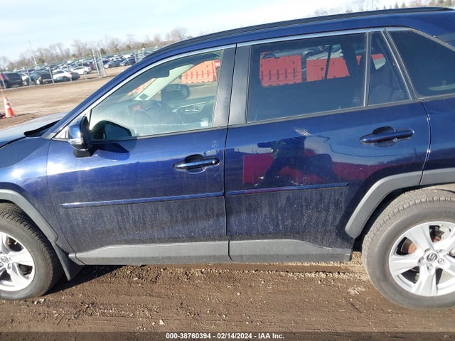 Toyota Rav4 Xle 2019 JTMP1RFV7KD031390 Image 14