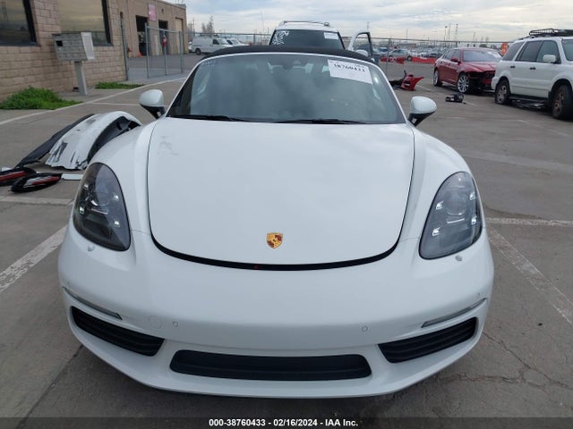 Porsche 718 Boxster S 2022 WP0CB2A8XNS221074 Image 13